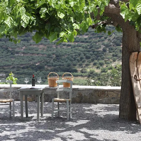 Amvikas Suites-sitia, By Comfortbnb Apartment Sitia (Crete)