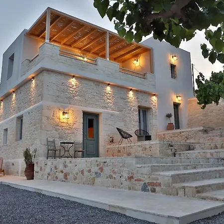 Amvikas Suites-sitia, By Comfortbnb Apartment Sitia (Crete)