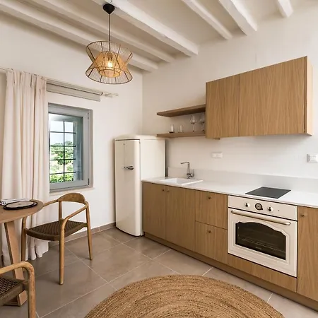 Apartment Amvikas Suites-sitia, By Comfortbnb *
