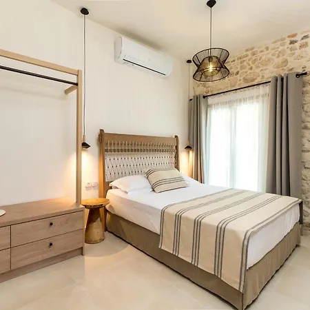 Amvikas Suites-sitia, By Comfortbnb Apartment Sitia (Crete)
