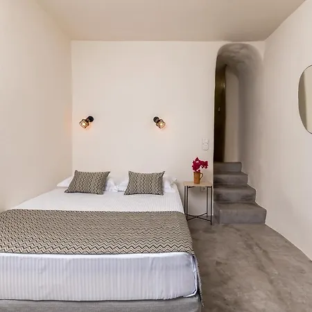 Apartment Amvikas Suites-sitia, By Comfortbnb